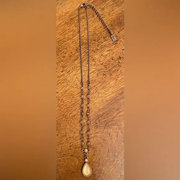 1928 Yellow Moon Crystal Teardrop Copper Tone Pendant Necklace Vintage Style - Picture 3 of 6